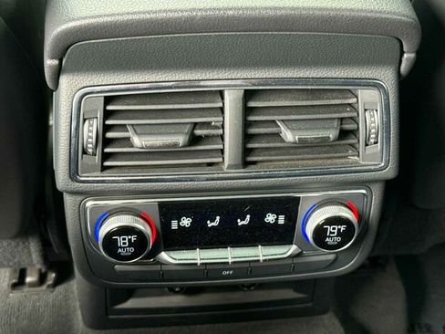 Used 2019 Audi Q7 3.0T Premium Plus image 16