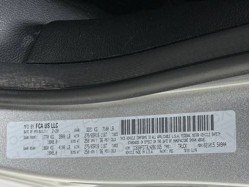 Used 2020 RAM 1500 Laramie AWD/4WD image 93