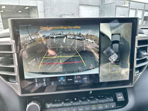 New 2025 Toyota Tundra Limited AWD/4WD image 26
