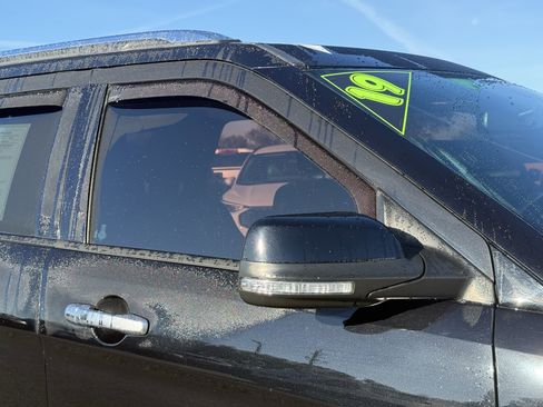 Used 2019 Ford Explorer Limited w/ Class III Trailer Tow Package image 10