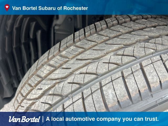 Used 2023 Subaru Forester Premium AWD/4WD image 10