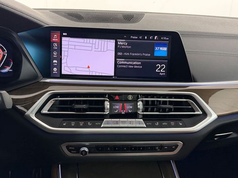 Used 2022 BMW X5 xDrive40i w/ M Sport Package AWD/4WD image 25