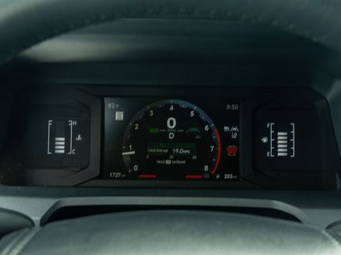 Used 2026 Toyota 4Runner SR5 RWD image 22