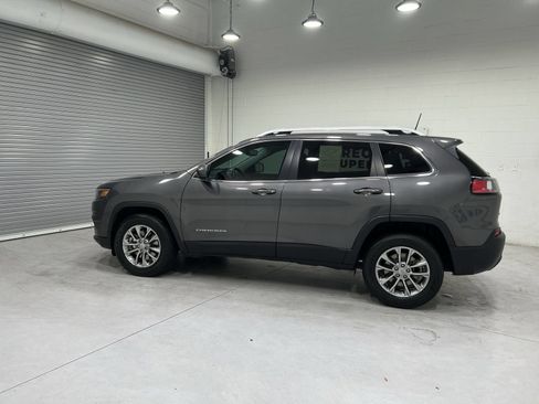 Used 2020 Jeep Cherokee Latitude Lux w/ Comfort/Convenience Group AWD/4WD image 5