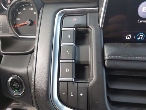 Used 2021 Chevrolet Tahoe Z71 AWD/4WD image 18
