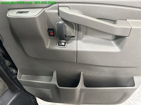 Used 2016 Chevrolet Express 3500 LT w/ LT Preferred Equipment Group image 26