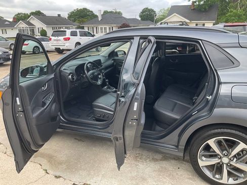 Used 2020 Hyundai Kona Limited FWD image 10