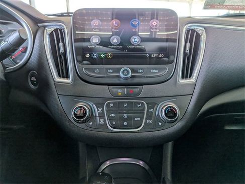 Used 2020 Chevrolet Malibu LT image 19