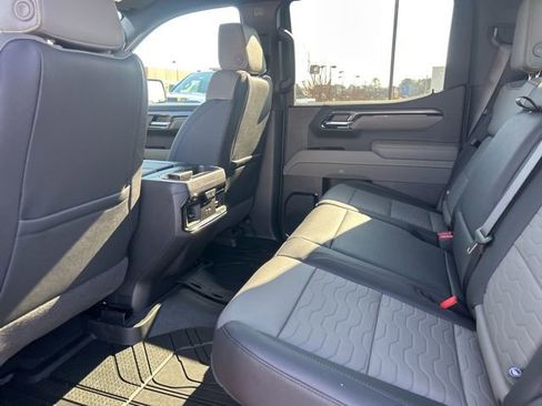 New 2026 Chevrolet Silverado 1500 ZR2 w/ LPO, Dark Essentials Package image 28