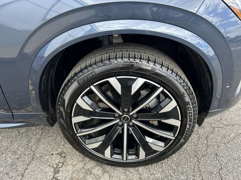 New 2026 Volvo XC90 B6 Plus image 13