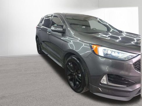 Used 2019 Ford Edge ST w/ Convenience Package AWD/4WD image 9