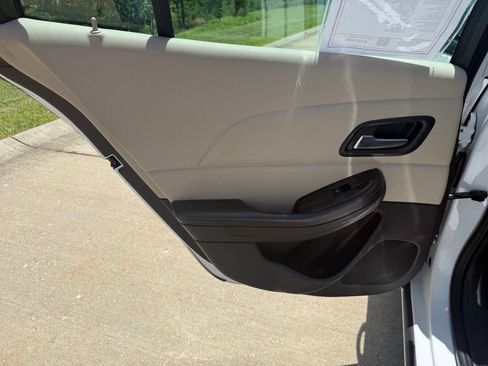 Used 2014 Chevrolet Malibu LT w/ Power Convenience Package FWD image 12