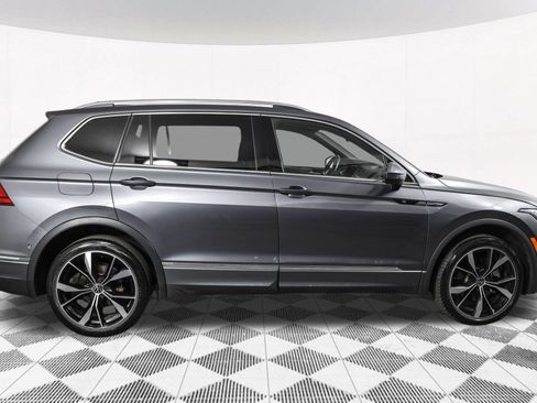 Used 2023 Volkswagen Tiguan SEL R-Line AWD/4WD image 13