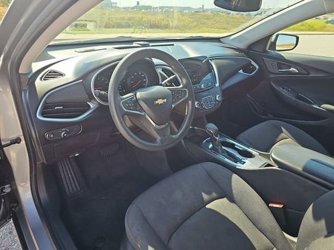 Used 2024 Chevrolet Malibu LT FWD image 10
