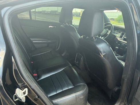 Used 2012 Dodge Charger SE RWD image 37