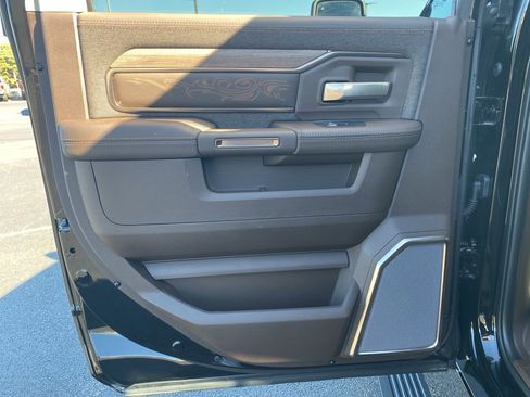 New 2026 RAM 2500 Limited image 37