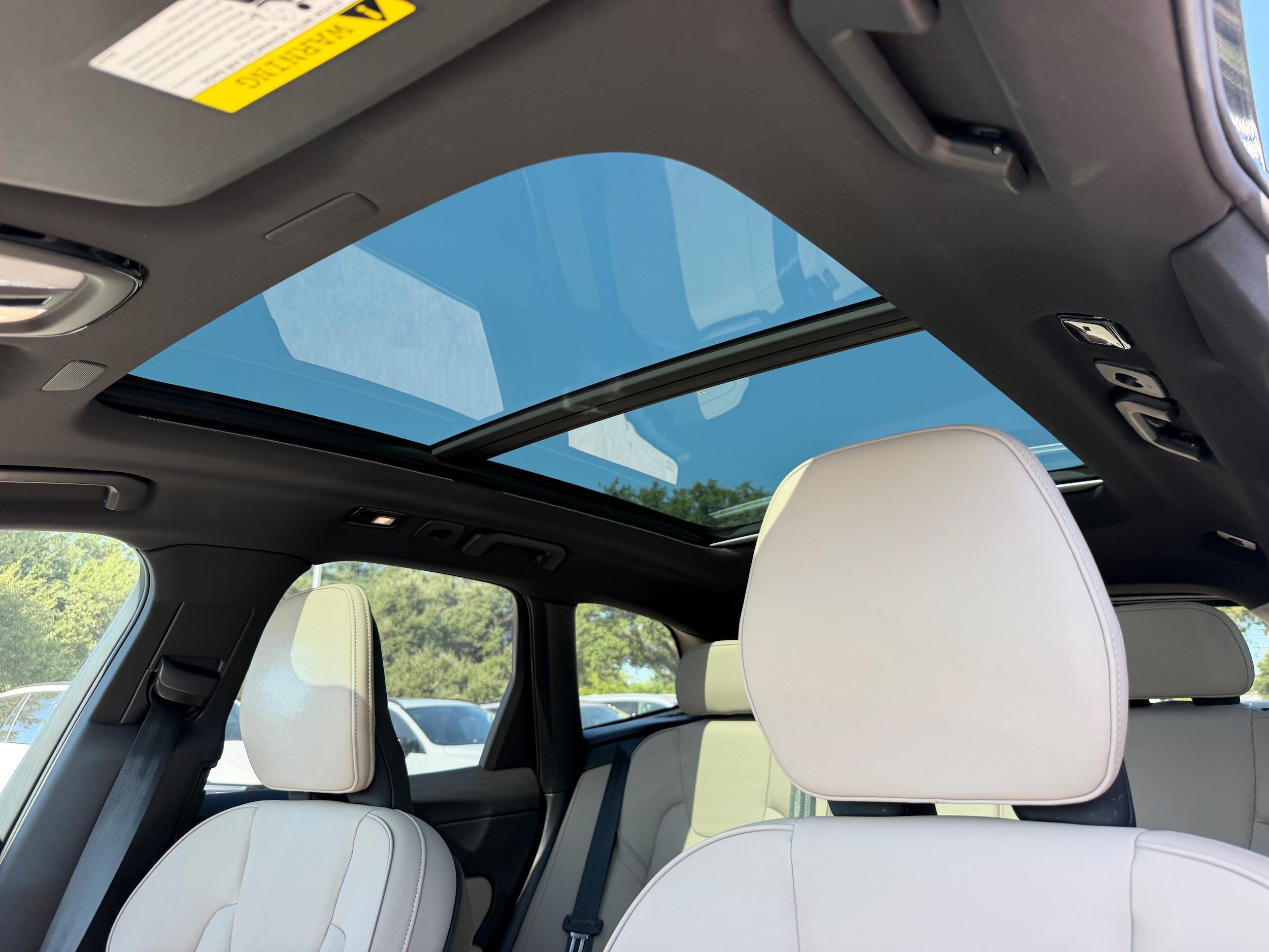 Certified 2026 Volvo XC60 B5 Plus AWD/4WD image 22