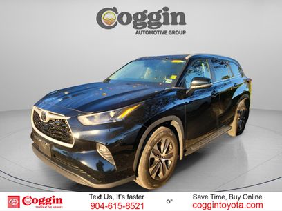 Used 2024 Toyota Highlander XLE