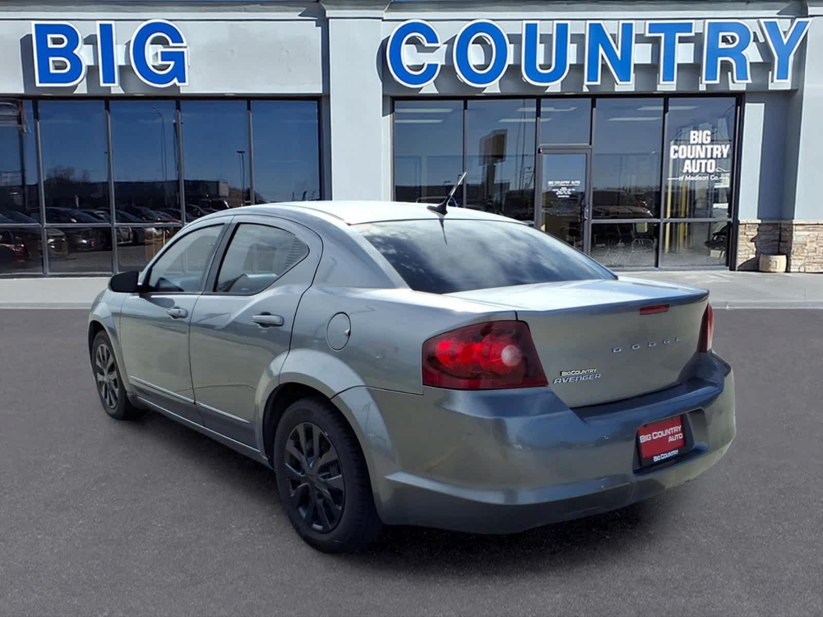 Used 2013 Dodge Avenger SE FWD image 7