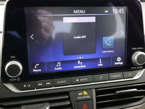 Used 2025 Nissan Altima 2.5 SV FWD image 27