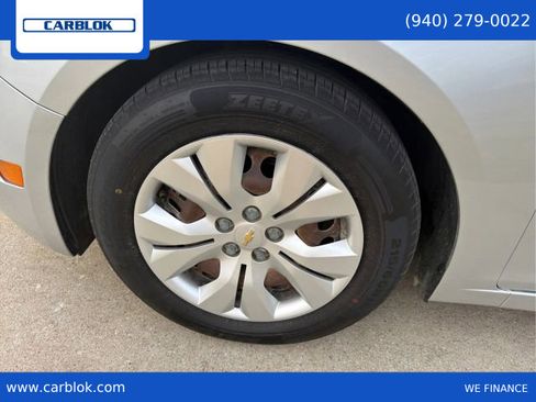 Used 2016 Chevrolet Cruze LS image 14