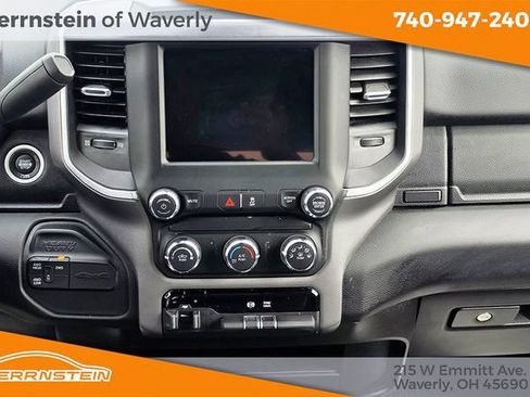 Used 2024 RAM 3500 Big Horn AWD/4WD image 9