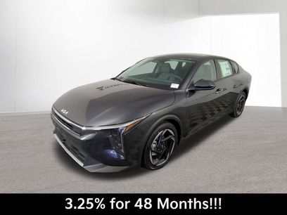 New 2025 Kia K4 EX