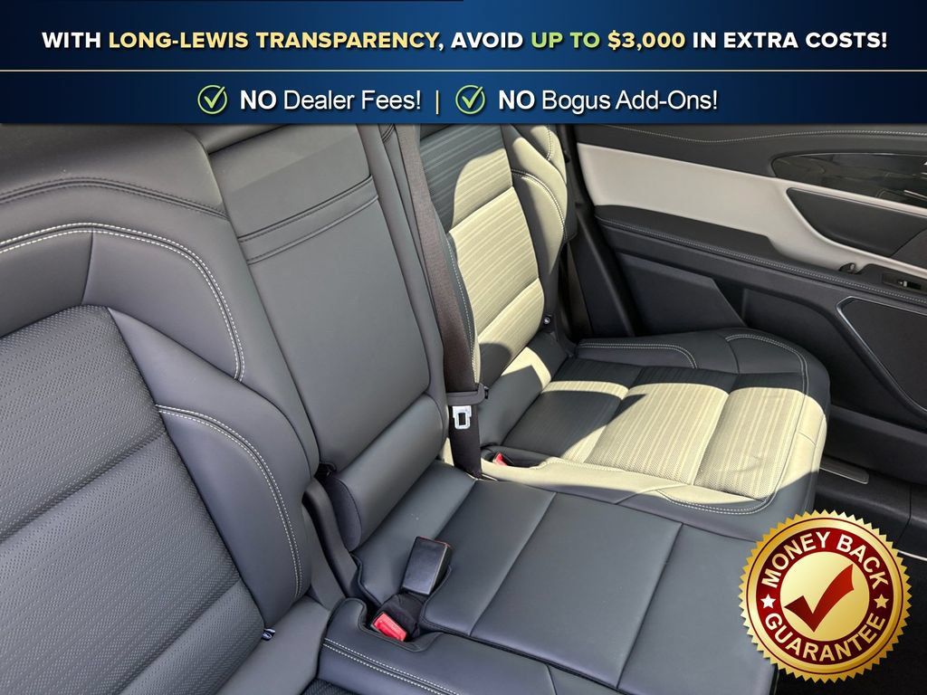 Used 2025 Lincoln Nautilus Reserve AWD/4WD image 23