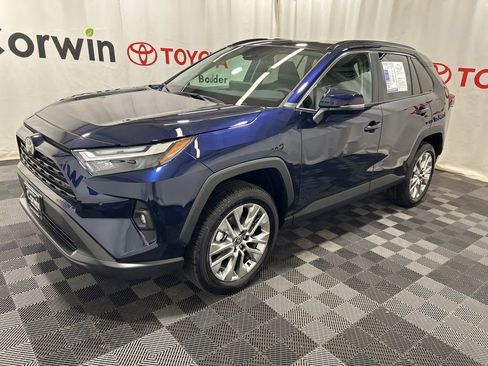 Used 2025 Toyota RAV4 XLE Premium w/ Weather Package image 4