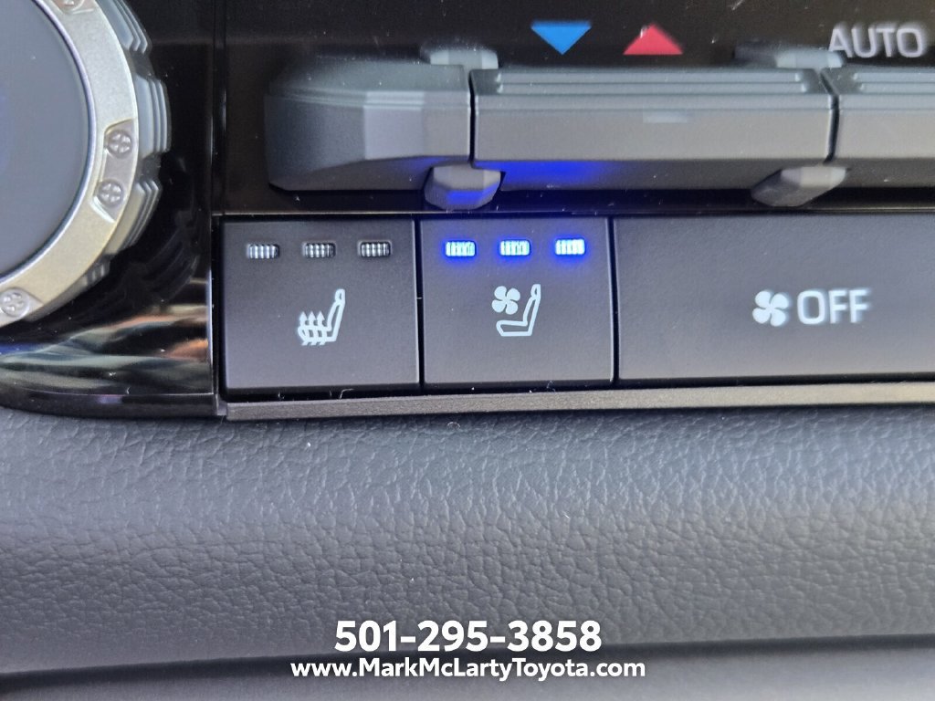 New 2026 Toyota Tundra Limited AWD/4WD image 19