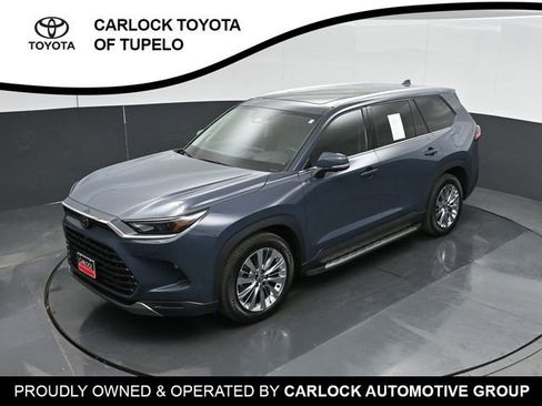 Used 2025 Toyota Grand Highlander AWD image 58