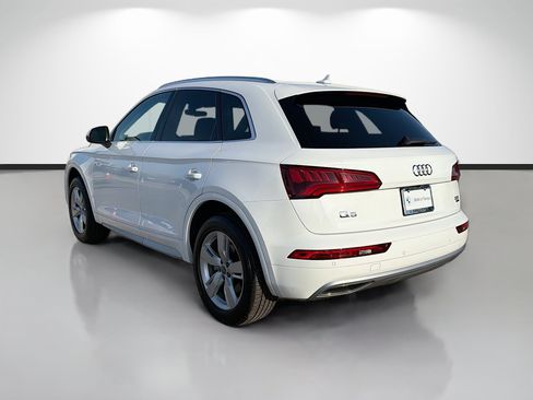 Used 2018 Audi Q5 2.0T Premium Plus w/ Premium Plus Package AWD/4WD image 5