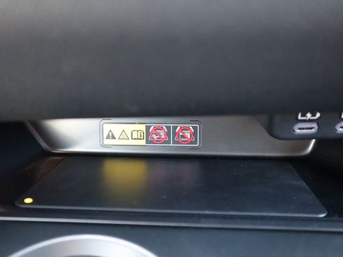 New 2026 Lexus UX 300h FWD image 25