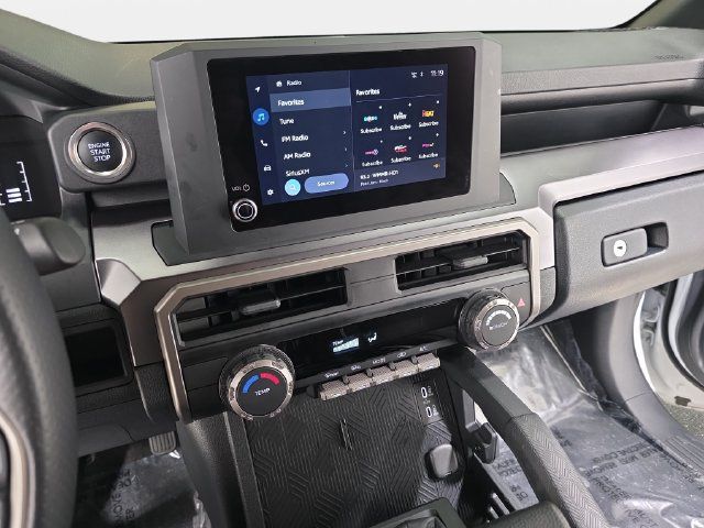 Used 2025 Toyota 4Runner SR5 AWD/4WD image 20