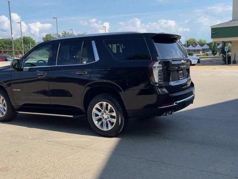 Used 2025 Chevrolet Tahoe Premier AWD/4WD image 6