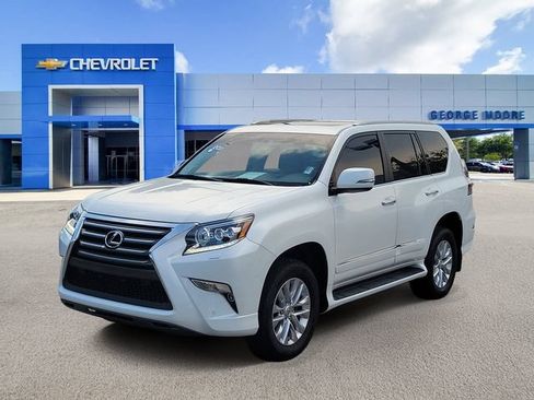 Used 2019 Lexus GX 460 Premium w/ Premium Package AWD/4WD image 2