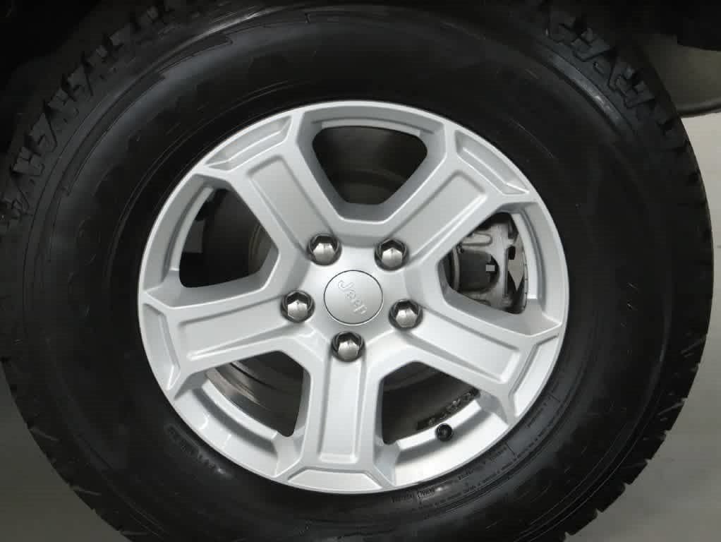 Used 2021 Jeep Wrangler Unlimited Sport AWD/4WD image 38