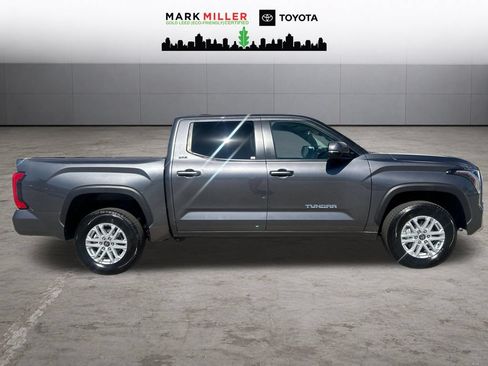 Used 2024 Toyota Tundra SR5 w/ Advanced Technology Package AWD/4WD image 7