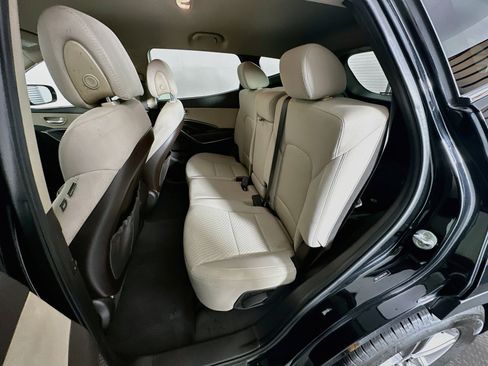 Used 2017 Hyundai Santa Fe Sport FWD image 25