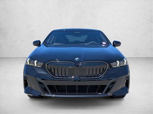 New 2026 BMW 530i w/ M Sport Package RWD image 6