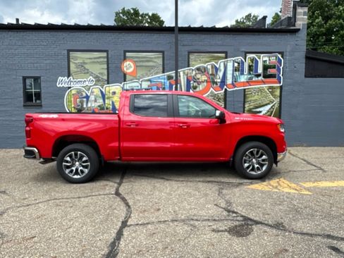New 2026 Chevrolet Silverado 1500 LT AWD/4WD image 32