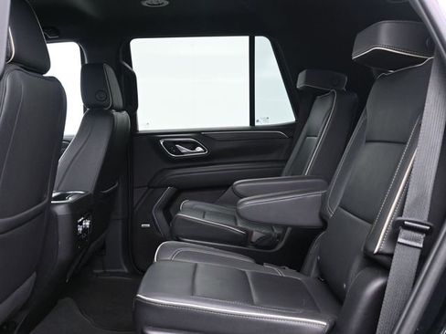 Used 2024 GMC Yukon SLT image 22