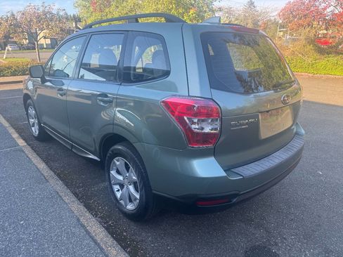 Used 2016 Subaru Forester 2.5i w/ Alloy Wheel Package AWD/4WD image 7