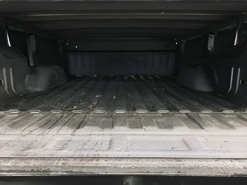 Used 2018 GMC Sierra 2500 Denali w/ Duramax Plus Package image 27