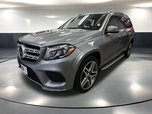 Used 2017 Mercedes-Benz GLS 550 4MATIC image 9