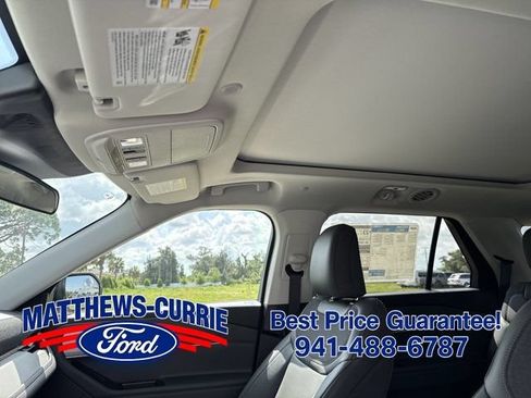 New 2026 Ford Explorer Active w/ Active Comfort Package AWD/4WD image 16