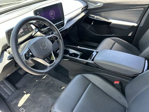 Used 2024 Volkswagen ID.4 S RWD image 16