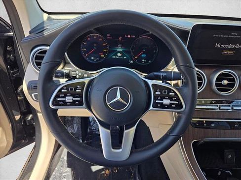 Used 2020 Mercedes-Benz GLC 350e 4MATIC image 13