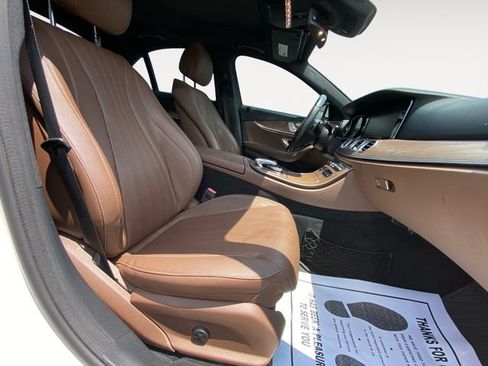 Used 2018 Mercedes-Benz E 300 image 15