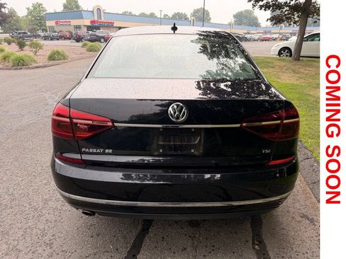 Used 2017 Volkswagen Passat 1.8T SE FWD image 8